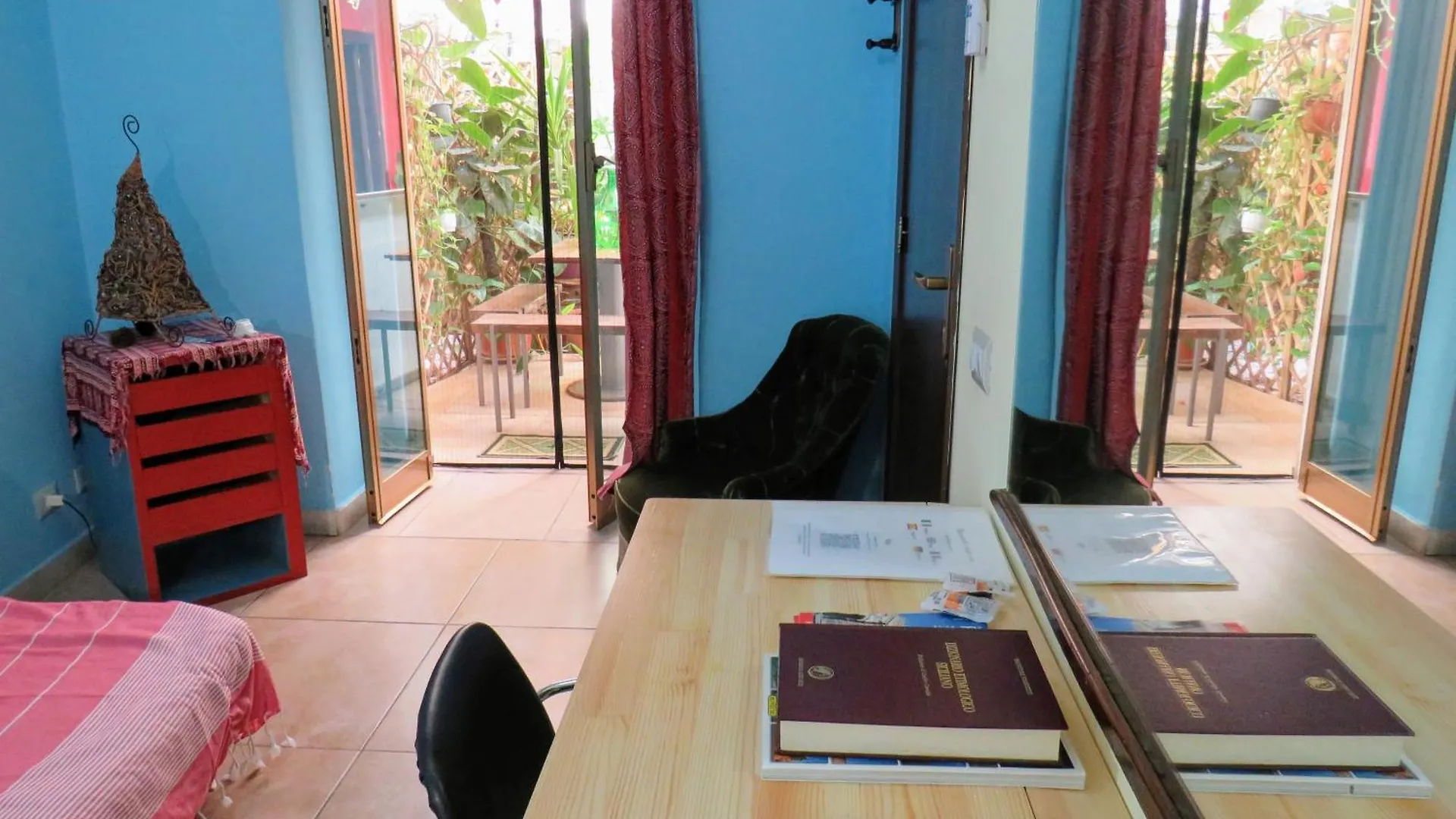 Alberto'S Apartment Παλέρμο Πανσιόν