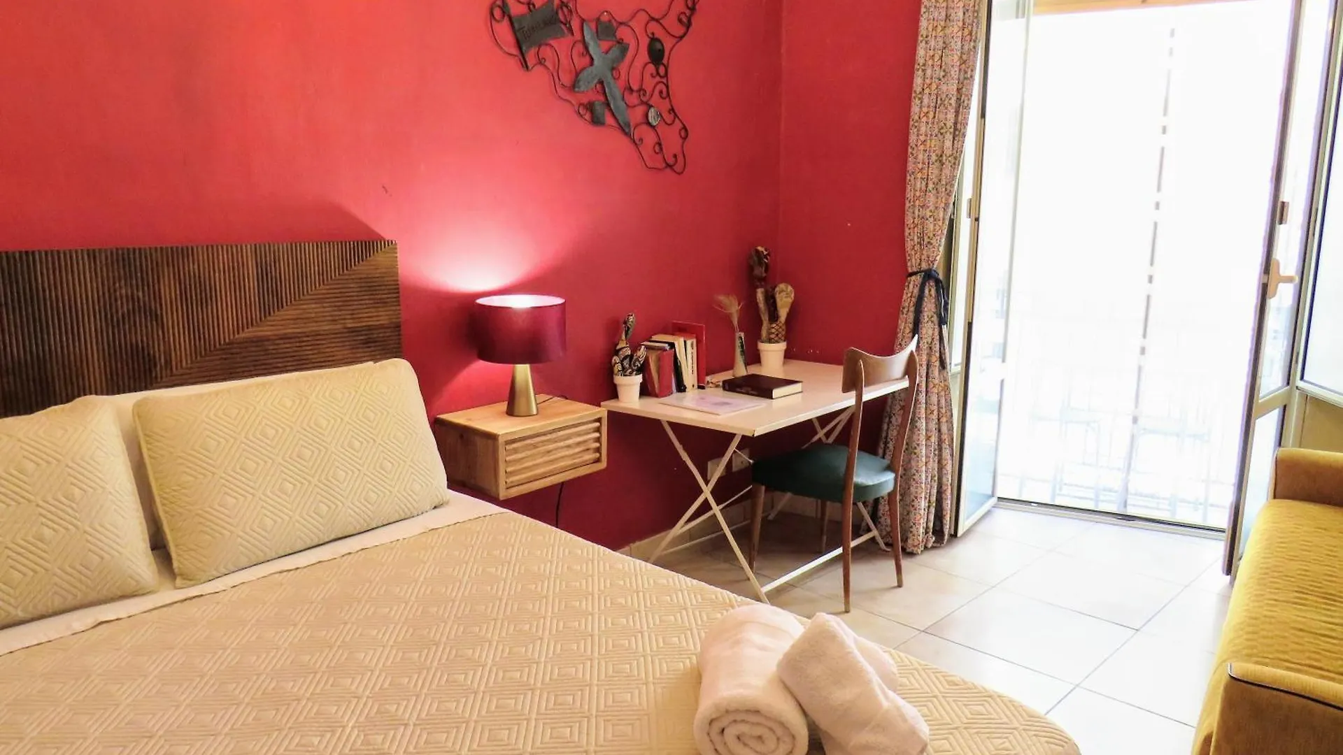 Alberto'S Apartment Παλέρμο Πανσιόν
